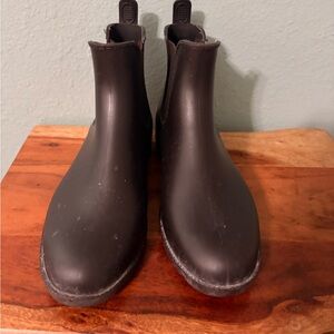 Black Ankle Rain Boots